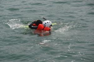 海難救助訓練の風景
