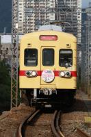 名島橋を渡り貝塚へ向かう600形