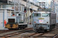 黒崎駅で入換を行うEF81303号