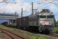 佐賀平野を駆ける303号