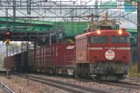 雨の太宰府信号場を通過する404号