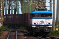 筑後川橋梁を渡る452号