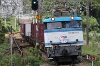 原田駅を通過する455号