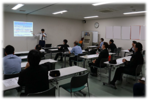 鉄道事業者への講習の写真です。