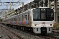 堂々の８両で西小倉へ進入する811系