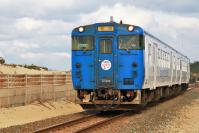 飲酒運転事故が発生した海ノ中道で啓発を行うキハ47