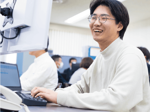 総務・警務 情報管理課 システム開発第一係 主事